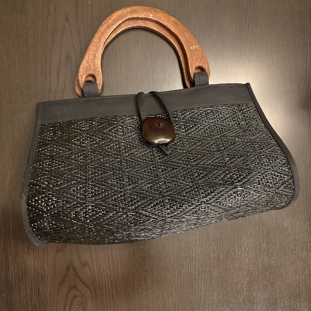 Woven purse with wooden handle